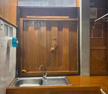 Sam Ran Rat House | Buakiang Countryside Lodge