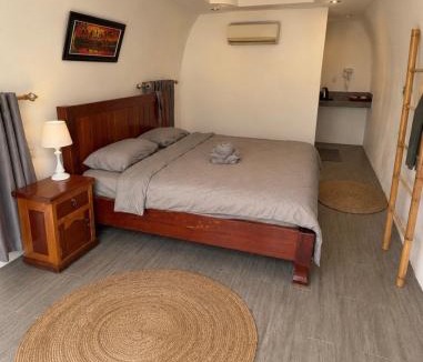 Koh Rong Hotel | Moon Resort