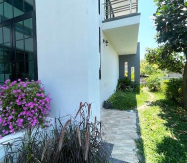 Kalasin Hotel | Romlaphass Boutique Villa