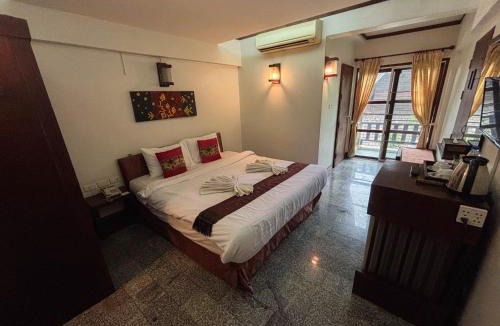 Tha Sala Hotel | Sunday Rainforest Chiangmai Hotel