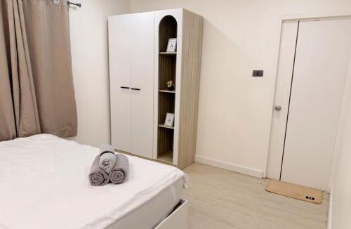 Mae Hia House | White House Near Chiang Mai Airport 3BR