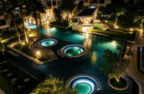 Bang Chak Apartment | Pool Studio Max 2 Guests Near BTS
