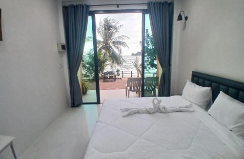 Don Sak Resort | ทิวา รีสอร์ท