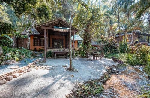 Mae On Cabin | Tharnthong Lodges
