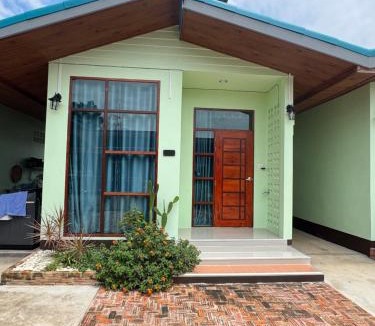 Udon Thani Villa | บ้านพักใกล้พืชสวนโลก