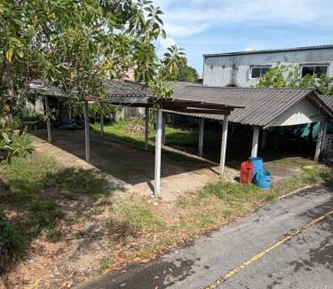 Pak Nam Apartment | Happy House