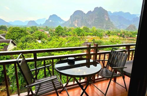 Vang Vieng Hotel | west water hostel vangvieng