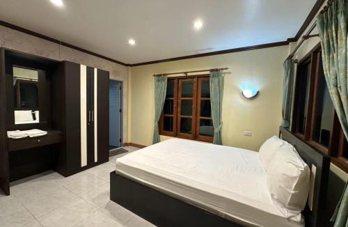 Kapoe Resort | แสงจันทร์โฮม