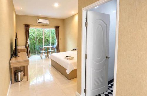 Khlong Nung Hotel | โรงแรมวีวี รีสอร์ท