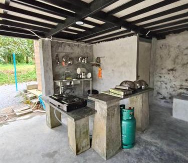 Phrom Khiri Other | สถานีน้ำหวานรีสอร์ท น้ำตกอ้ายเขียว