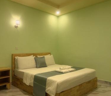 Bavet House | Mohachey Guesthouse