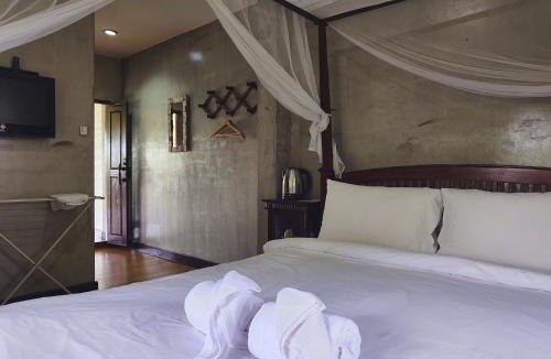 Chiang Rai Bed & Breakfast | Chomna Resort