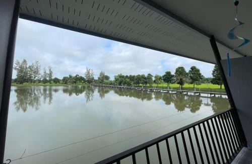 Nakhon Nayok Hotel | Crystalblue Resort Nakhonnayok