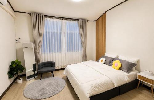 Sanambin Villa | C9 Airport House, detached house, daily, Don Mueang