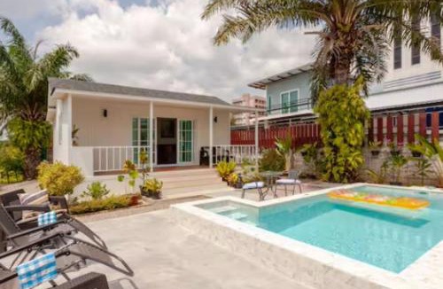 Downtown Krabi Villa | Rare 1B Tropical Villa Easy Walk to Night Market 411
