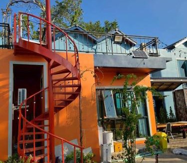 Don Sak House | Loma Marine Pool Villa near Sea-Tran Pier Donsak