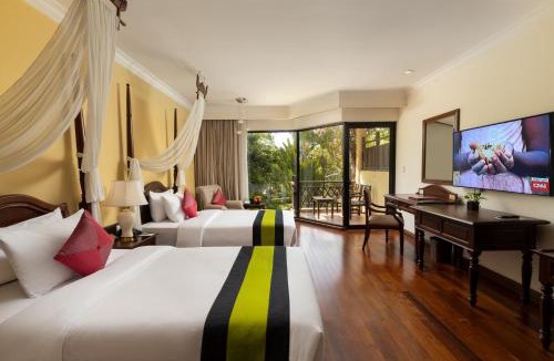 Siem Reap Hotel | Angkor Palace Resort & Spa