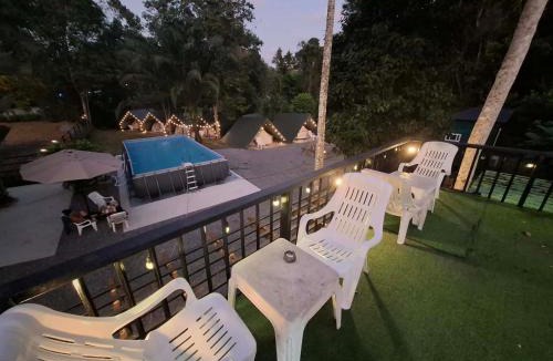 Khlong Sok Hostel | Nahm Khao Sok Hostel and Camping