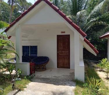 Daem Thkov Hotel | Stay in Paradise Koh Rong