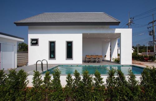 Kram Villa | Pool Villa Maephim 4, by Somjai