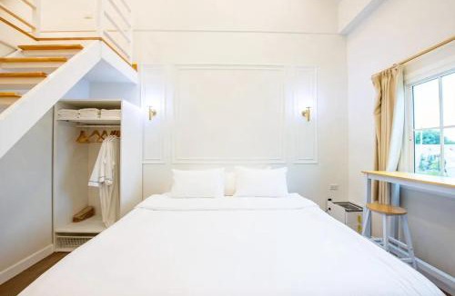 Sattahip Resort | British Hill Resort สัตหีบ บางเสร่ ช่องเเสมสาร