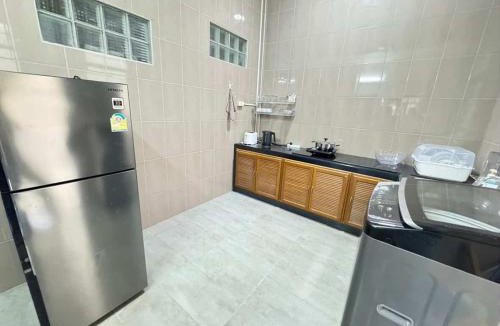 Talat Yai Resort | Home