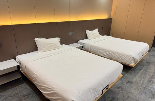 Nong Rai Hotel | Chonburi Grand Hotel 春武里大酒店