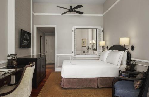 Daun Penh Hotel | Raffles Hotel Le Royal