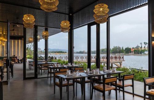 Traeuy Kaoh Resort | Amber Kampot