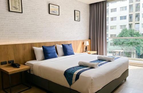 Phlabphla Hotel | B Stay Hotel