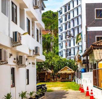 Patong Apartment | Patong Canal Villa 306