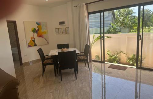 Hua Thanon Villa | AVANA Villa