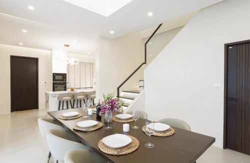 Baan Tai Villa | Golden Palm Villa by Marina Infinity Pool 4BR