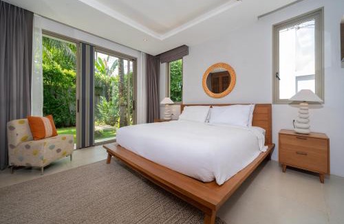 Thep Kasattri Villa | Family villa with Private swimming pool Phuket