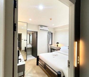 Don Muang Hotel | RESET at DMK Hotel