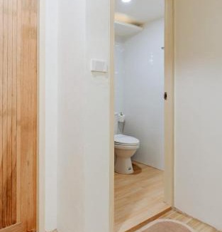Wattana Villa | House Ekkamai 3BR for 10 pax Near Ekkamai BTS and Donki Mall