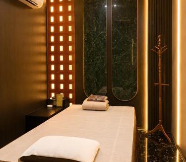 Mean Chey Hotel | Clover Hotel & Spa