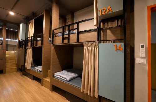 Talat Yot House | Blue Dream Hostel Khaosan