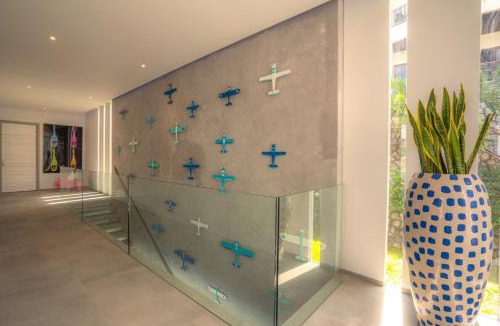 Patong Villa | Villa Enjoy - Modern Luxury in Patong