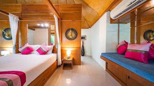 Jomtien Apartment | Pattaya Bungalow II, Totally Private Pool