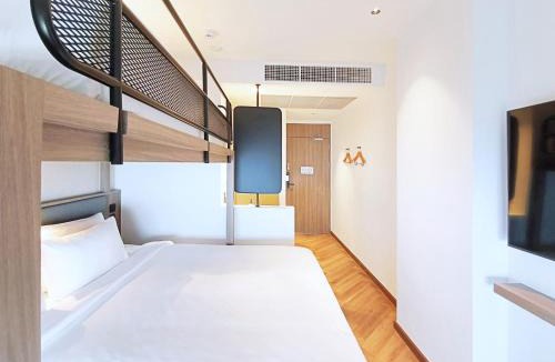 Ban Bueng Hotel | Bedz Hotel Ban Bueng