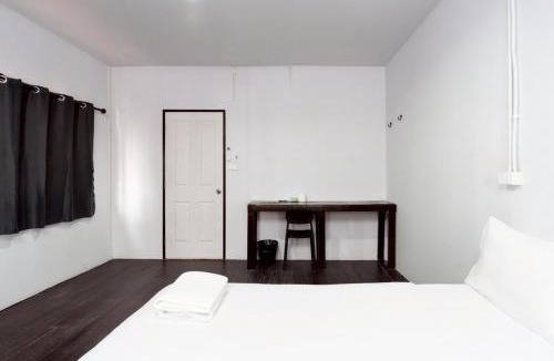 Wat Bowon Niwet Apartment | Oh my nap Khaosan - โอ้ มาย แนป ตรอกข้าวสาร