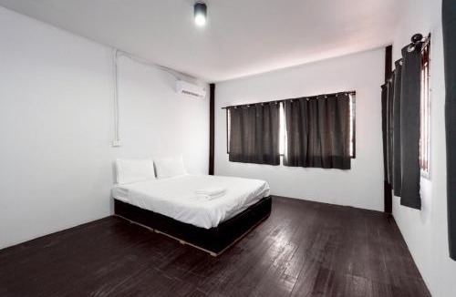 Wat Bowon Niwet Apartment | Oh my nap Khaosan - โอ้ มาย แนป ตรอกข้าวสาร