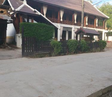 Pakbeng Hotel | Le Charme Pakbeng Villa