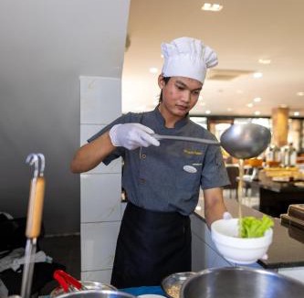 Chamkar Mon Hotel | Amana Hotel Phnom Penh