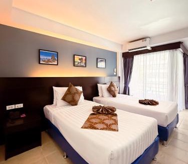 Central Pattaya Hotel | The Holiday Resort Pattaya
