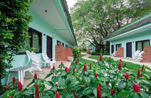 Patong Resort | Baantonsai Garden Resort