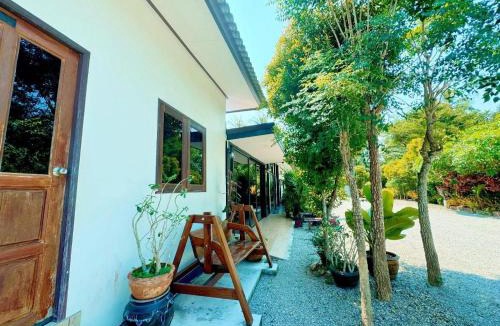 Chumphon Hotel | ลียา รีสอร์ท