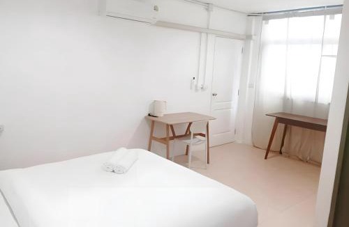 Ploenchit Apartment | XX Mitr Inn Sukhumvit Soi 2 - มิตร อินน์ สุขุมวิท ซอย 2 BTS Nana