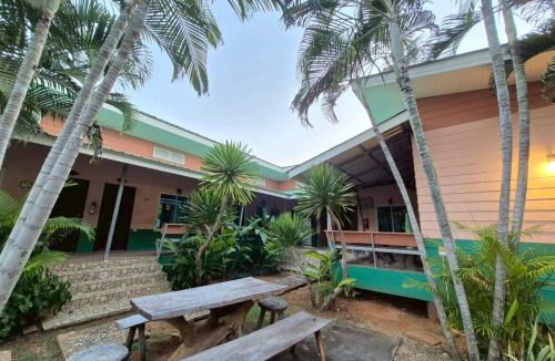 Sam Roi Yot Resort | Sam roi yot Sea sight Resort